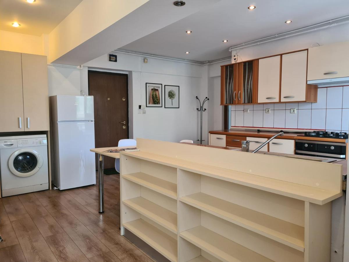 Apartament Anna Targoviste Exteriér fotografie