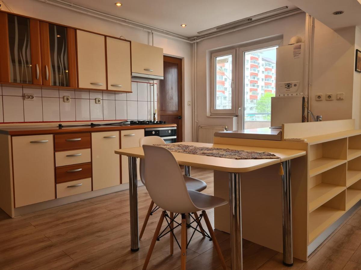 Apartament Anna Targoviste Exteriér fotografie