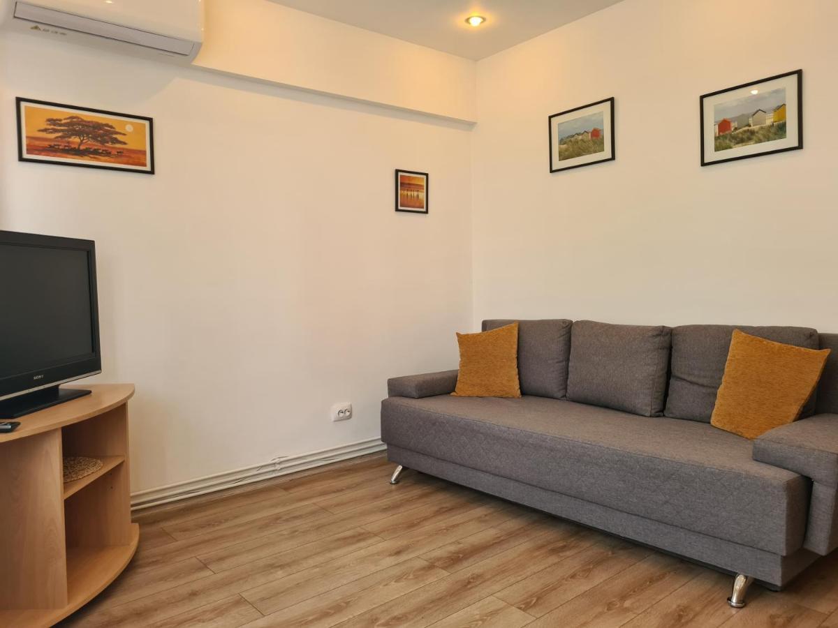 Apartament Anna Targoviste Exteriér fotografie